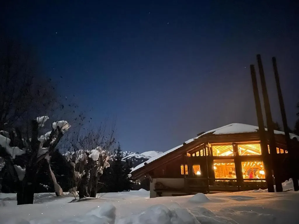 Chalet Javen - 520M2 Avec Piscine Chauffee Et Home Cinema メジェーヴ 0*,  フランス